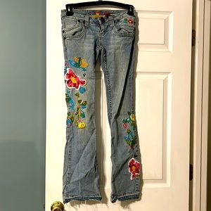 Great jeans with flowers stitched on them!